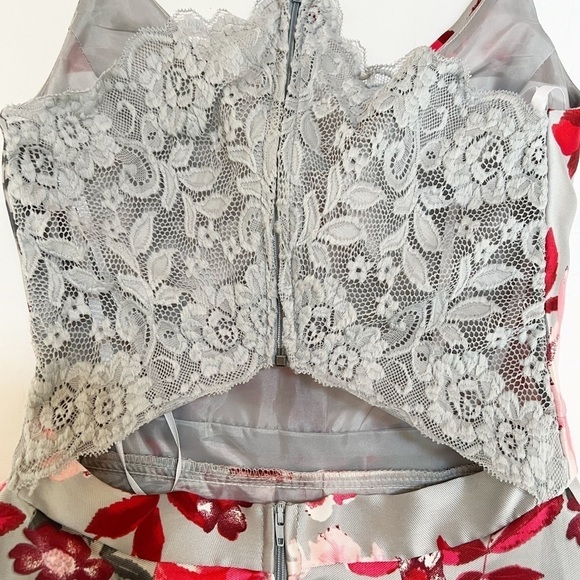 B. DARLIN Lace Bralette-Back Floral-Printed Satin Fit & Flare Dress Size 3 - Picture 5 of 14